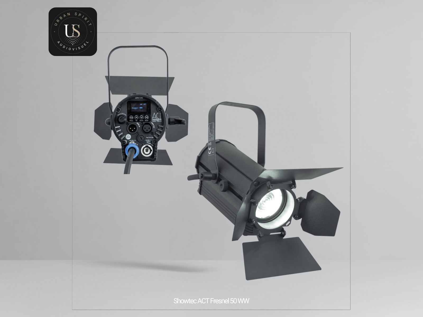 Showtec ACT Fresnel 50 WW – Projecteur LED 50W blanc chaud pour théâtre