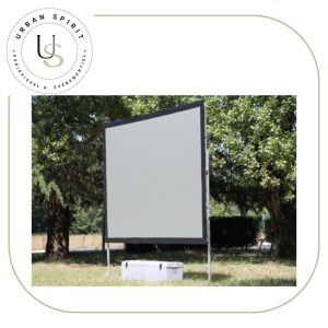 Écran de projection portable ORAY Nomaddict 1 ouvert en extérieur toile blanche – location Urban Spirit Audiovisuel