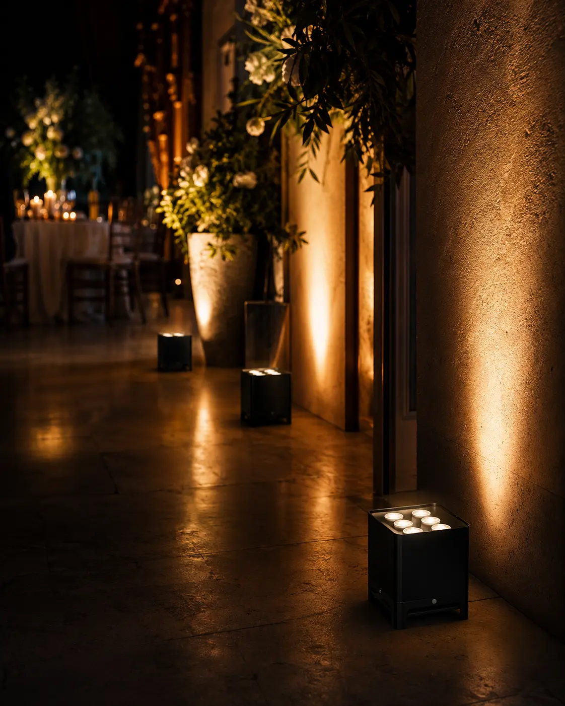 Projecteur sur batterie Urban Spirit, ambiance chaleureuse